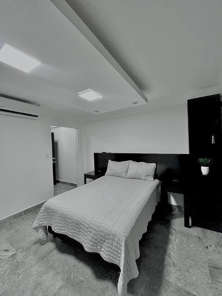 Hotel And Suites Cananea Exteriör bild